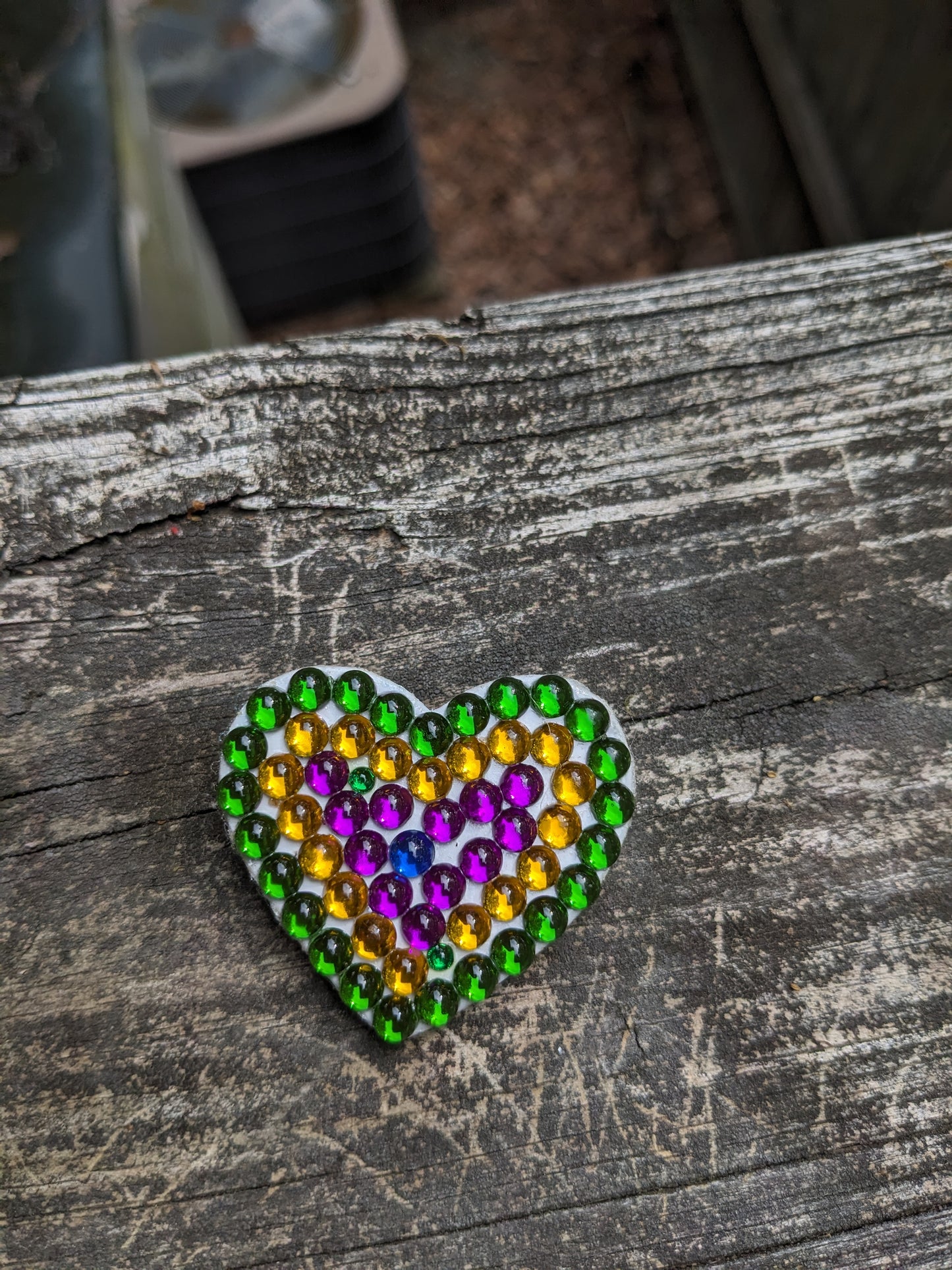 White Painted Handcrafted Caberchons Heart Brooch Pin