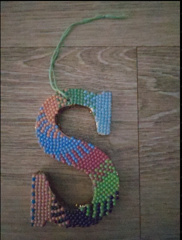 4 Inch Gold Glitter Letter S