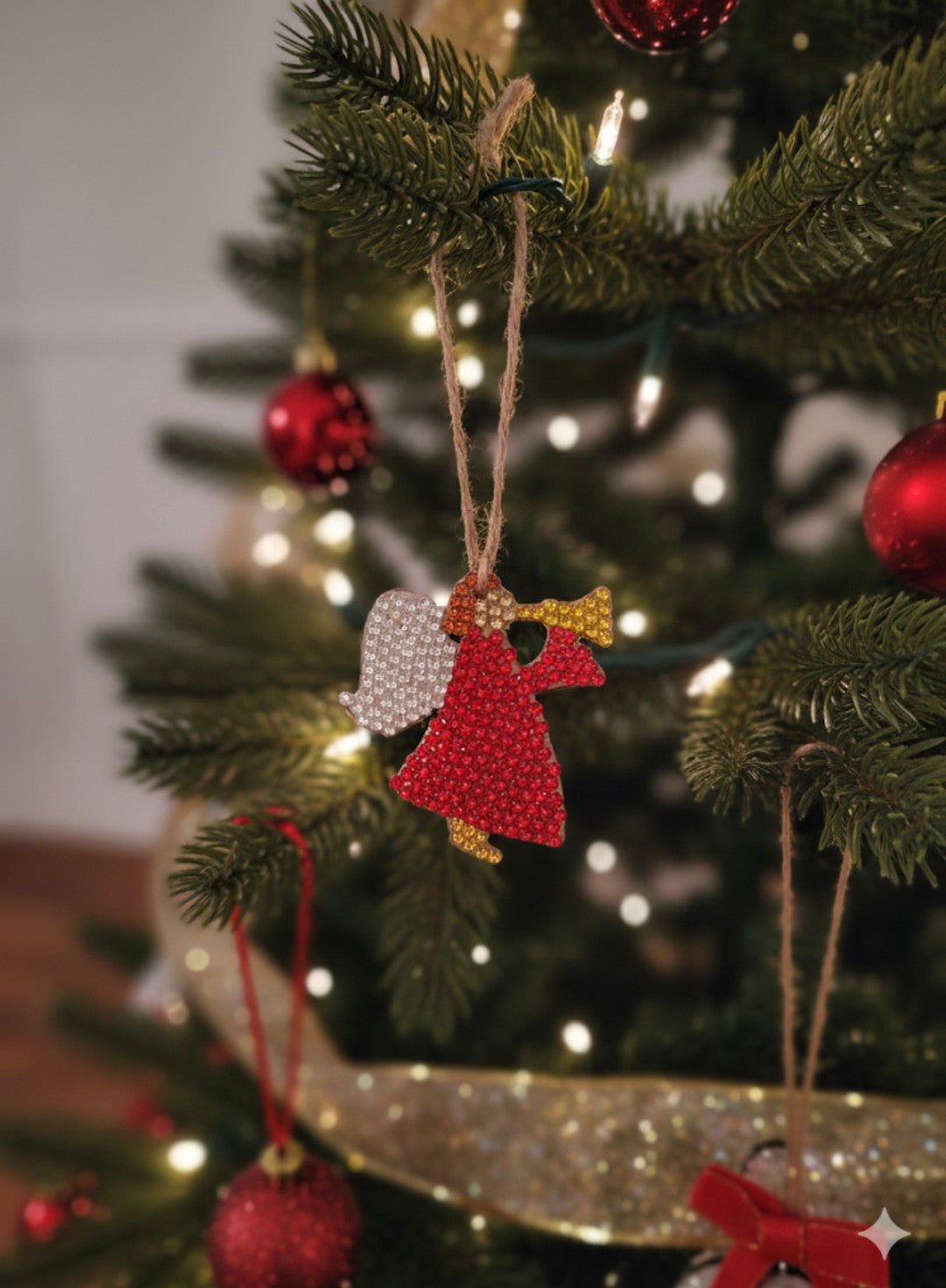 Large Angel with Bugle Ornament