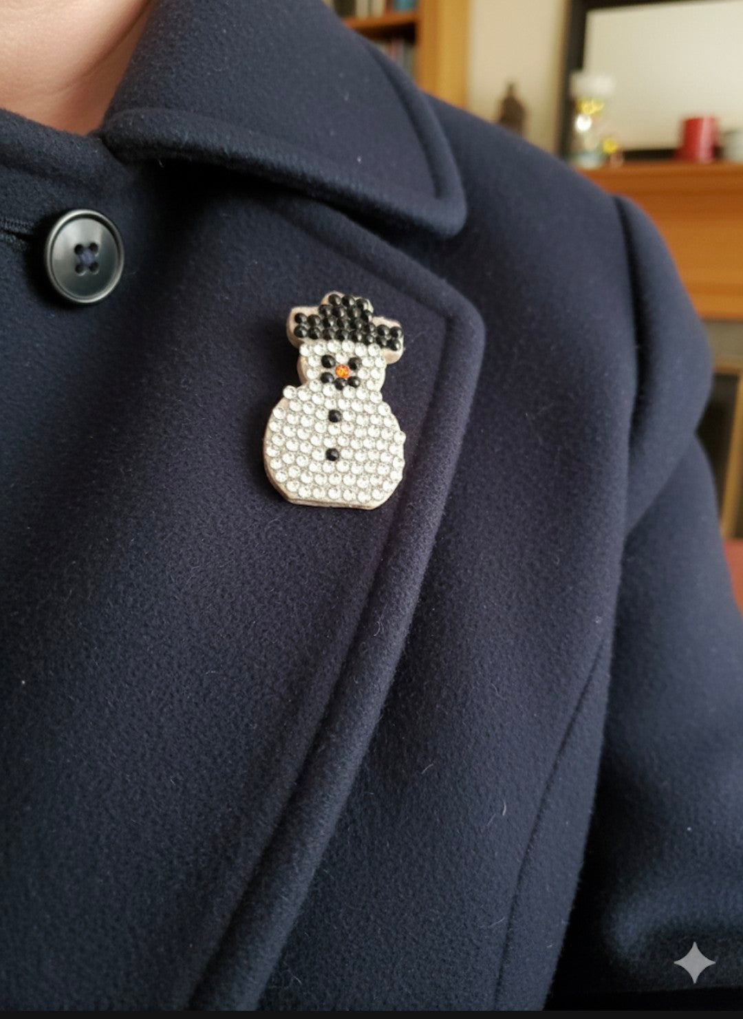Small Snowman Pin